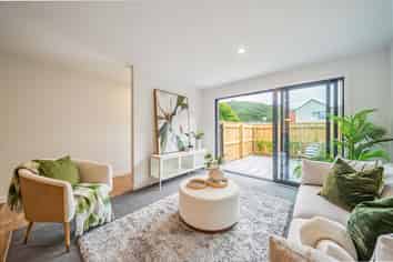 4/60 Akatarawa Road, Brown Owl