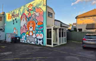 100M² LIVE / WORK IN THE HEART OF KOHIMARAMA
