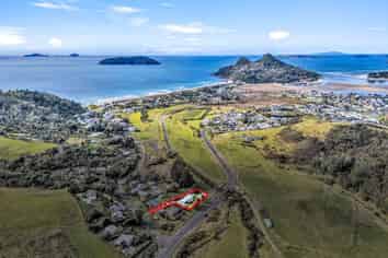 1a Ocean Beach Road, Tairua