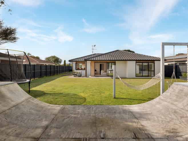 25 Hibiscus Avenue, Mount Maunganui