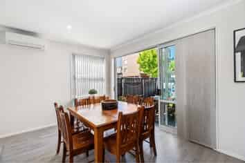 13 De Havilland Road, Hobsonville