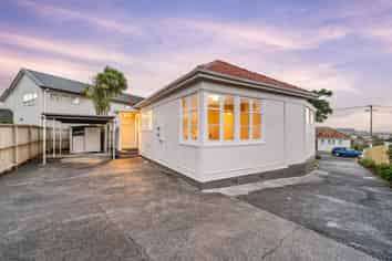1/14 Howell Crescent, Mount Roskill