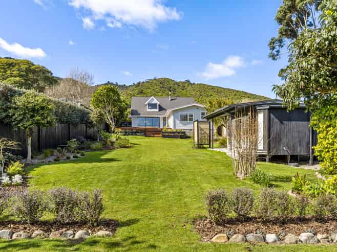 50 Winara Avenue, Waikanae