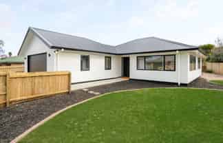 8 Dorchester Place, Nawton
