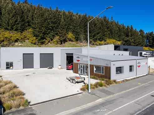 Modern, A-Grade Industrial Investment