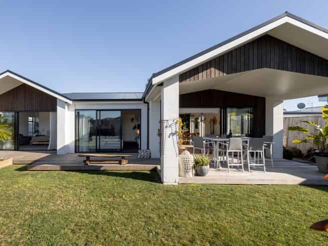 37 Colpoma Close, Papamoa