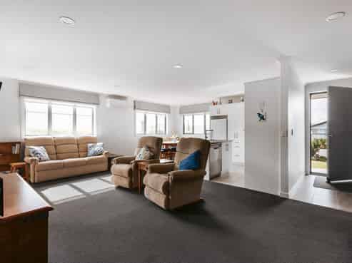 3/4 Greystone Place, Omokoroa