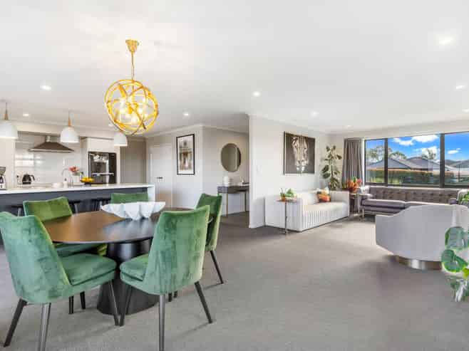 18 Astrid Lane, Wellsford