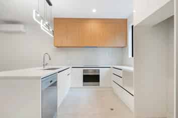 3/10 Alexander Avenue, Torbay