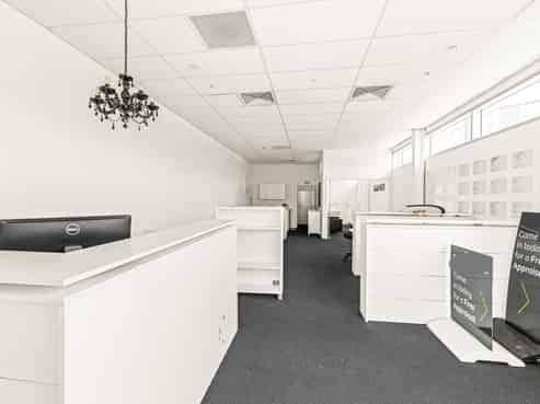 High-Profile Office Space for Lease – 82.47sqm