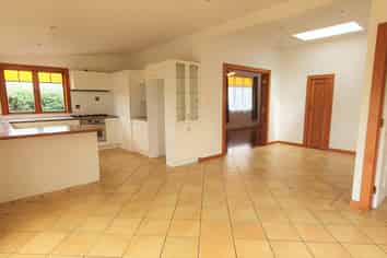 37 Walmer Road, Point Chevalier