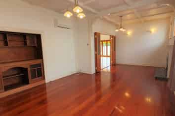 37 Walmer Road, Point Chevalier