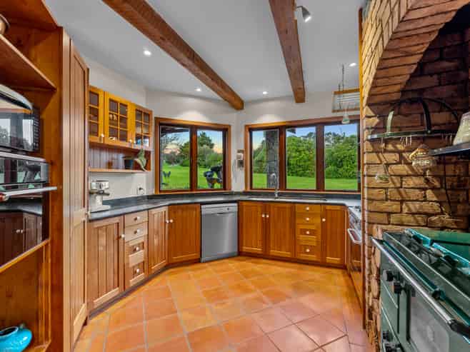 446 Coatesville Riverhead Highway, Coatesville