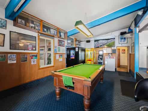 MANGONUI HOTEL, LIQUOR SHOP PLUS LAND
