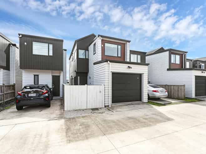 50 Parahau Road, Papakura