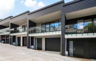 6/143 Clarence Street, Hamilton Lake