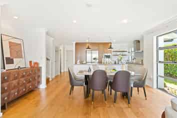6 Fountain Avenue, Karaka
