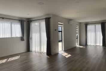 24 Observation Green, Hobsonville