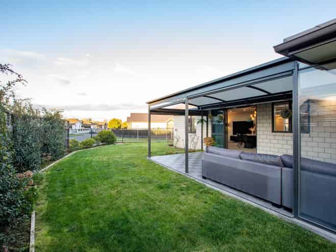 44 The Meadows Drive, Flagstaff