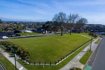 36 Taahunui Rise, Peacocke