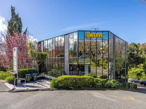 Full floor with generous car parking