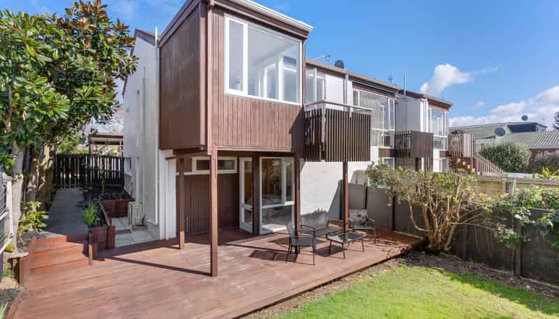 3/84 Long Drive, Saint Heliers