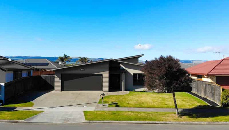 24 Brooklyn Heights Drive, Kelvin Grove