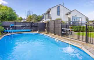 19 Leeds Place, Tamatea