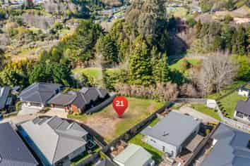 21 Lily Way, Pyes Pa