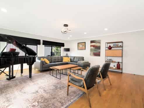 5 Sheath Street, Avenues