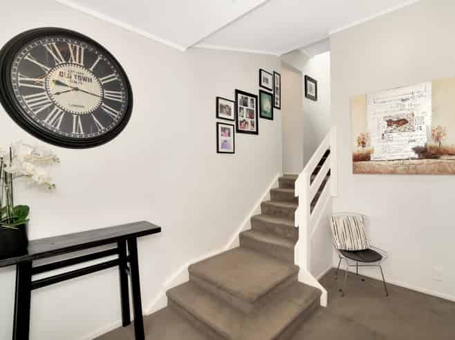 5 Sheath Street, Avenues
