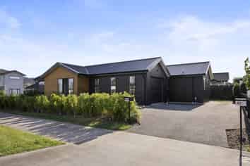 A/67 John Fair Drive, Silverdale