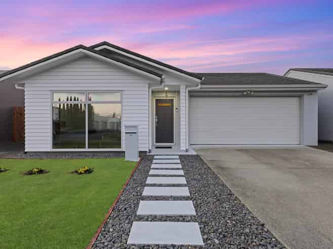92  Popokatea Drive, Takanini