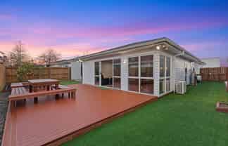 92  Popokatea Drive, Takanini