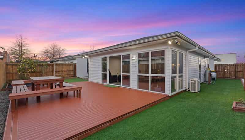 92  Popokatea Drive, Takanini