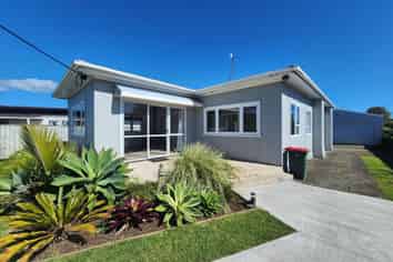 464 South Road, Omata