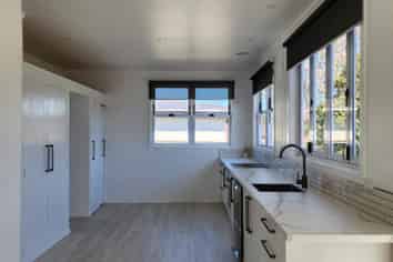 464 South Road, Omata