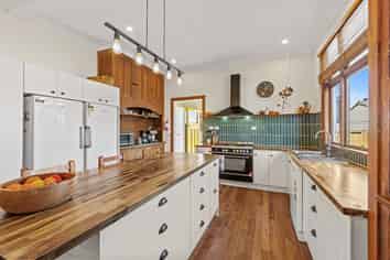 5 Ropley Street, Amberley