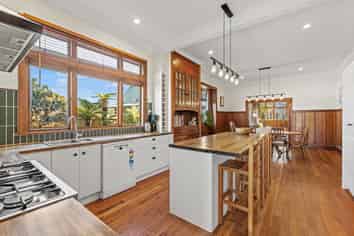 5 Ropley Street, Amberley