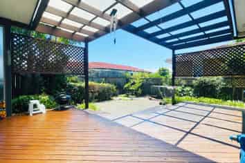 1/11 Emma Court, Northpark