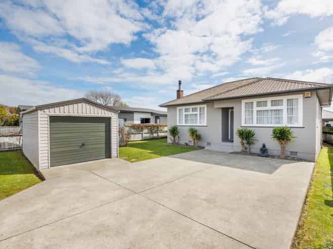 61 McGregor Street, Milson