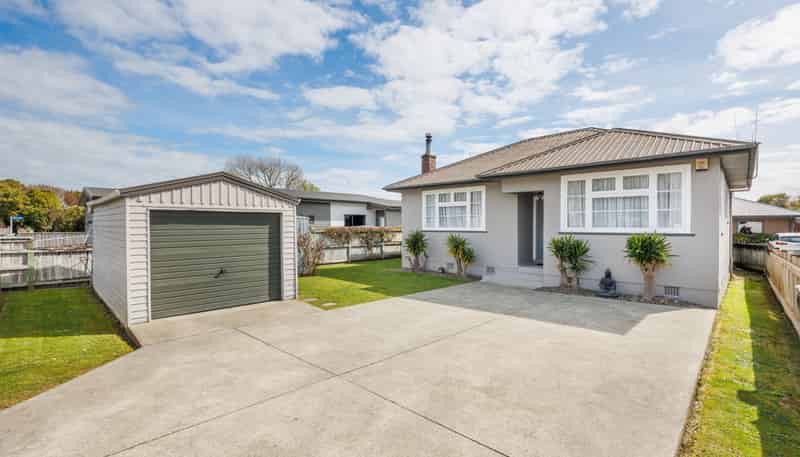 61 McGregor Street, Milson