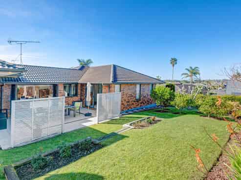 49 Chesterfield Way, Orewa