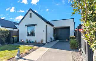 73 Faringdon Boulevard, Rolleston