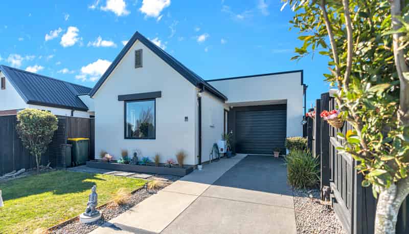 73 Faringdon Boulevard, Rolleston