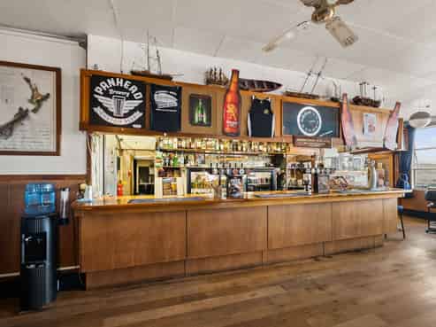 MANGONUI HOTEL, LIQUOR SHOP PLUS LAND
