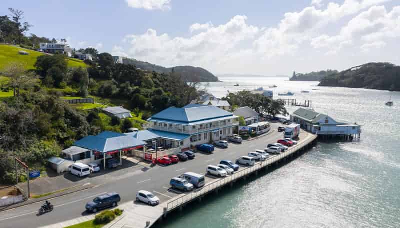 112 Waterfront Drive, Mangonui