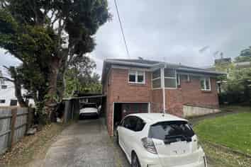 60 Sylvan Crescent, Te Atatu South