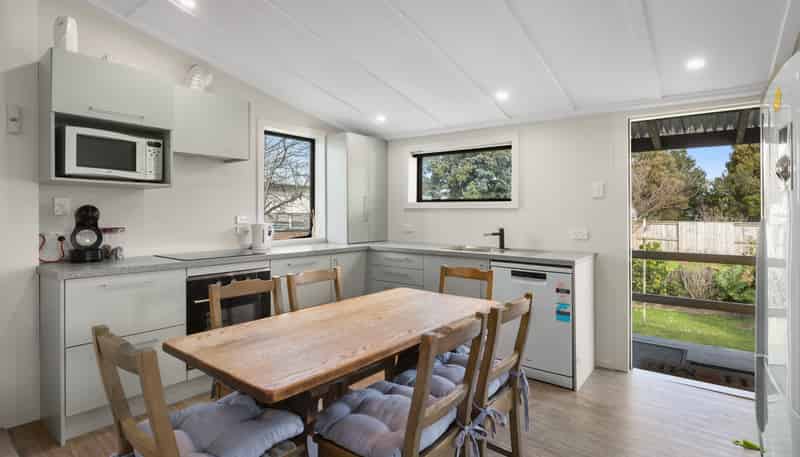 124 Fenton Street, Thames