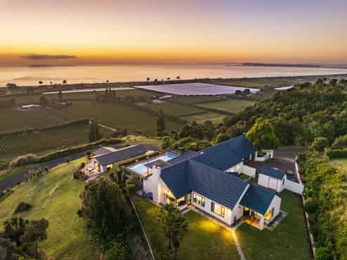 9 Kaimata Road, Pacific Heights, Bay View